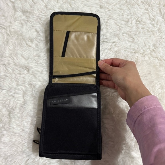 TRAVELON Black Mini Crossbody Wallet - Picture 4 of 10